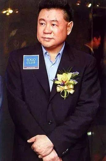富豪收藏家刘銮雄谈艺术品升值空间<strong></p>
<p>比特币行情</strong>，瓷器也许可以乘百倍上涨