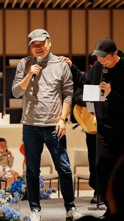 逃离城市！从郑州出发3h<strong></p>
<p>聚赢堂贵金属</strong>，在湖光山色里望春风！