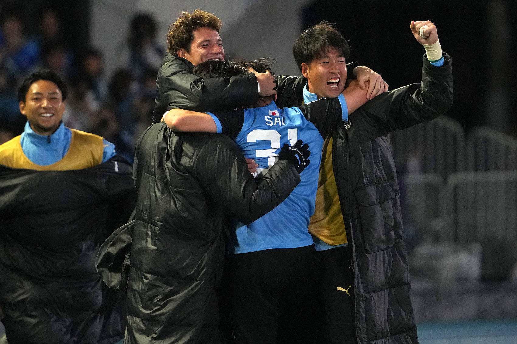 当头棒喝<strong></p>
<p>钯金行情</strong>！亚冠-巴尔加斯世界波遮羞 海港1-3川崎前锋