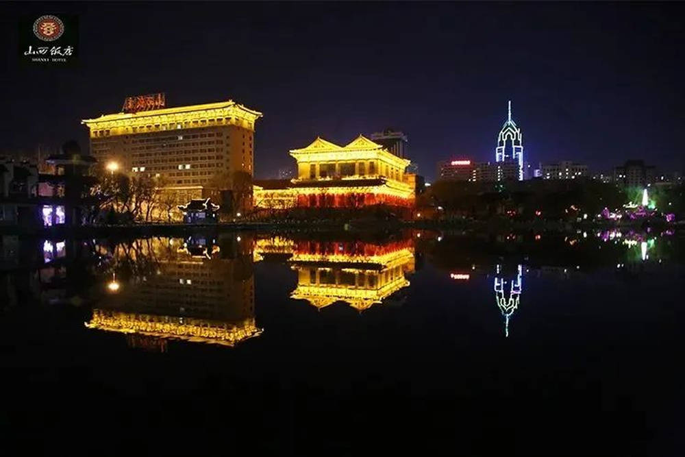 山西饭店上热搜<strong></p>
<p>btc下载</strong>！网友：啥？你们平时都搁这儿吃饭？