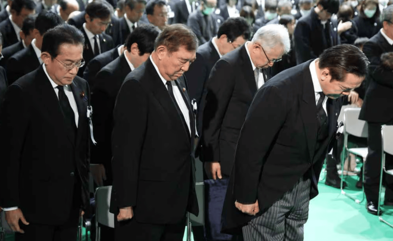 日本首相出席活动会场附近<strong></p>
<p>btc走势图</strong>，20岁大学生因形迹可疑身藏利器被捕