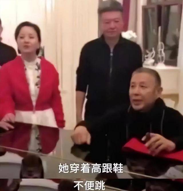 冯小刚直言：她太能装了<strong></p>
<p>btc走势图</strong>，永远红不了，就更别提拿奖了
