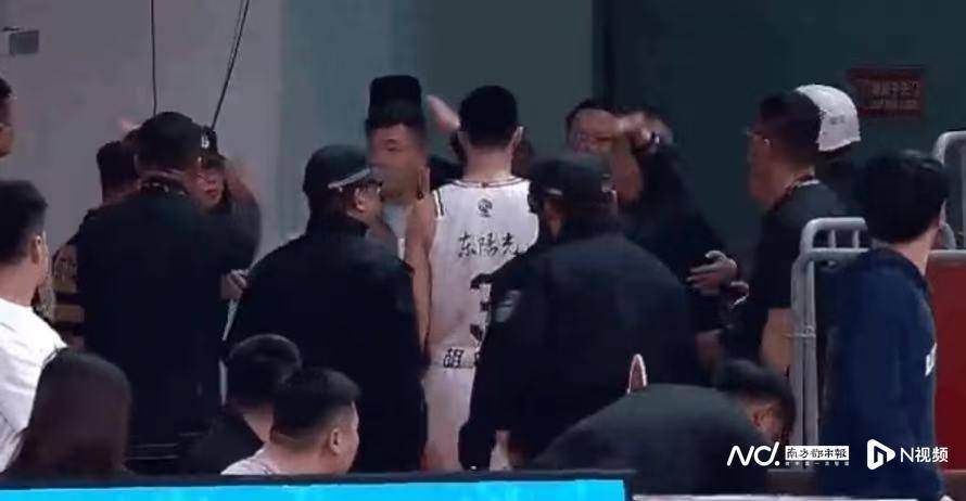 八强战广东男篮再负山西<strong></p>
<p>购买usdt</strong>，杜锋：胡明轩被罚下对我们伤害太大