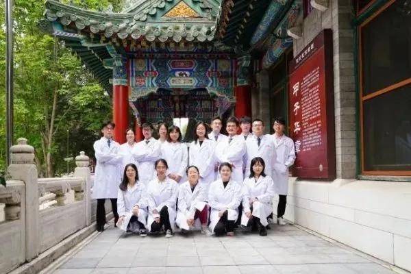 金融学生成了医学博士<strong></p>
<p>usdt支付</strong>，协和“4+4规培”究竟是怎么回事？