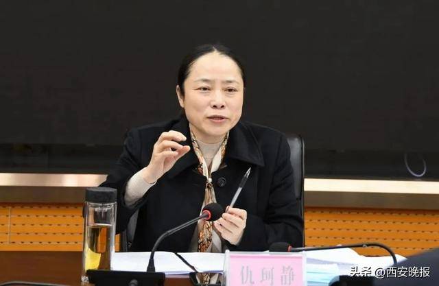 仇珂静<strong></p>
<p>usdt搬砖</strong>，主动交代问题
