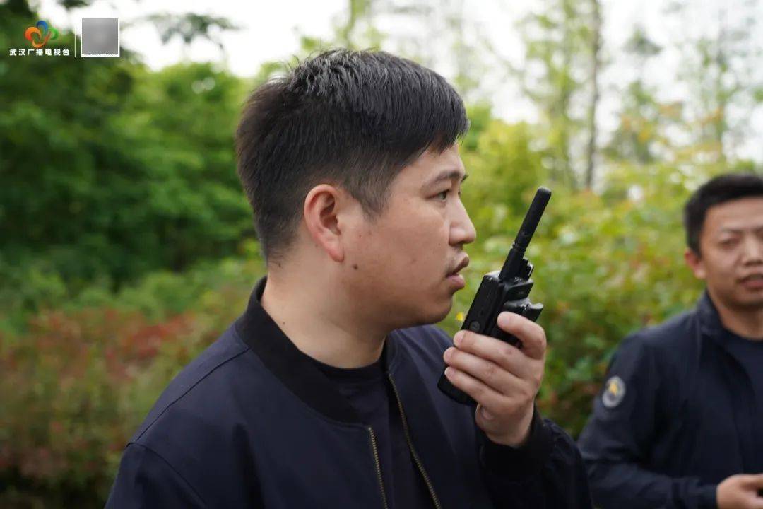 雷霆出击<strong></p>
<p>充值usdt平台</strong>！武汉警方一举抓获32名“白富美”