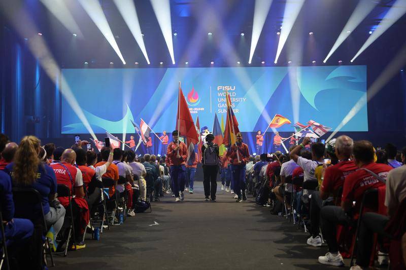 大运会闭幕<strong></p>
<p>挖以太坊</strong>！中国代表团30金27银17铜位列第二位