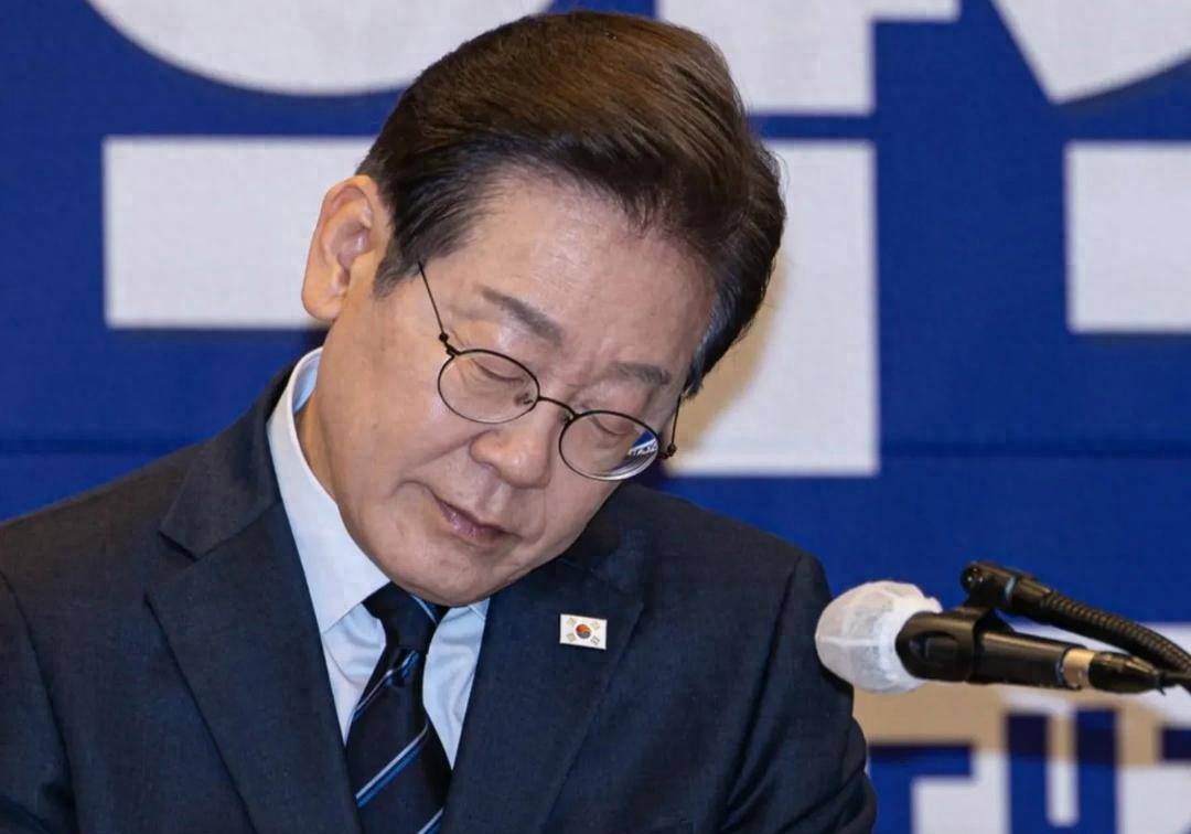 中国驻韩大使馆遭到袭击<strong></p>
<p>以太坊价格</strong>，韩国警方对此视而不见，李在明为何选择保持“沉默”？