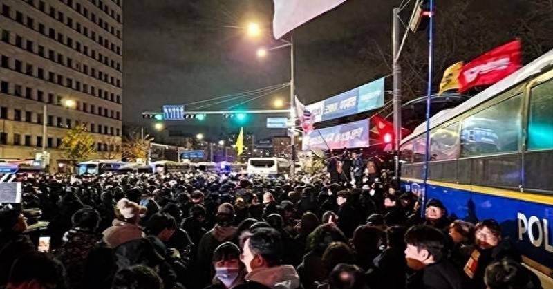 中国驻韩大使馆遭到袭击<strong></p>
<p>以太坊价格</strong>，韩国警方对此视而不见，李在明为何选择保持“沉默”？