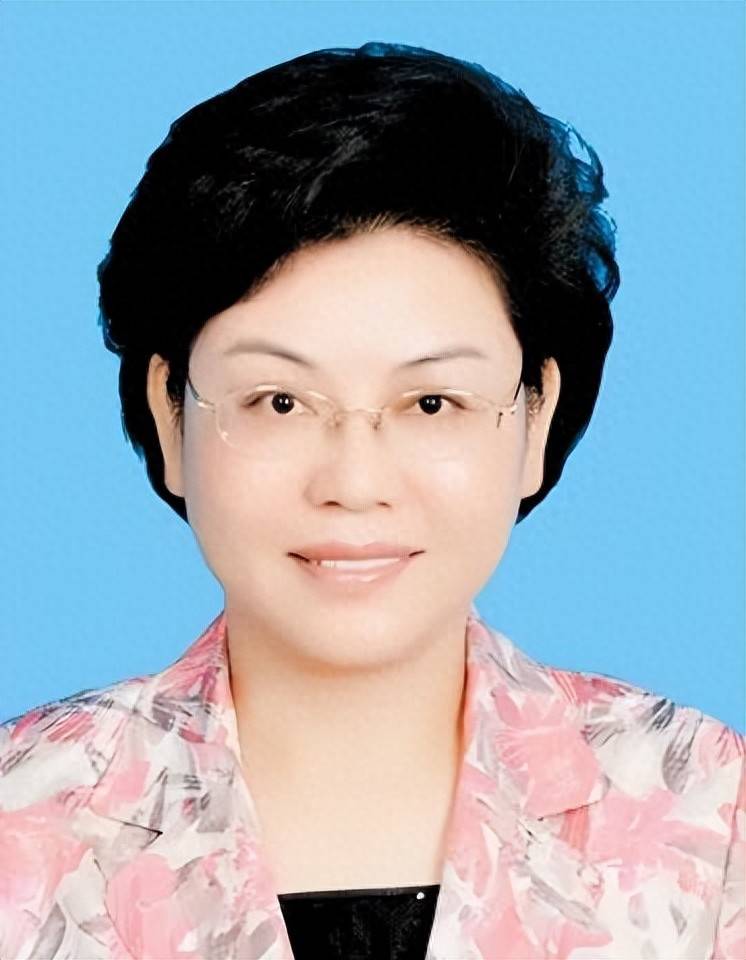 中纪委网站发布：女老虎落马！上个月<strong></p>
<p>以太坊交易</strong>，74个干部被查