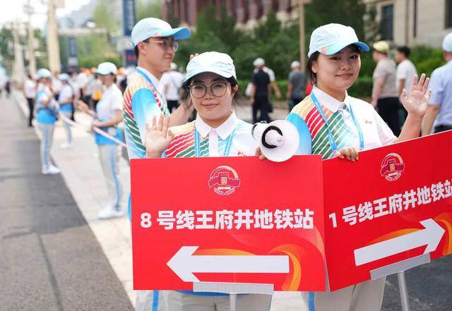 4万余名观礼人员50分钟内快速疏散<strong></p>
<p>以太坊私链</strong>，参加招待会的嘉宾半小时内完成转场