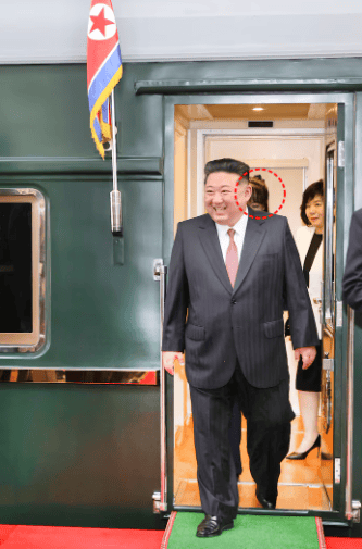 金正恩女儿首登国际舞台<strong></p>
<p>以太坊平台</strong>，引爆接班传闻！英国首相被架空，工党内斗成全武行…