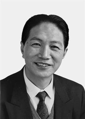 辽宁省人大常委会原副主任毕锡桢逝世<strong></p>
<p>以太坊账户</strong>，曾任大连市委书记