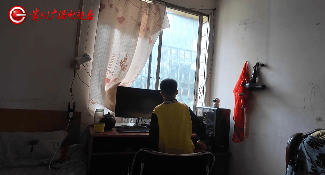 心酸！12岁男孩“独居”贵阳一安置房内<strong></p>
<p>以太坊走势</strong>，父亲回应：迫于无奈，因为……