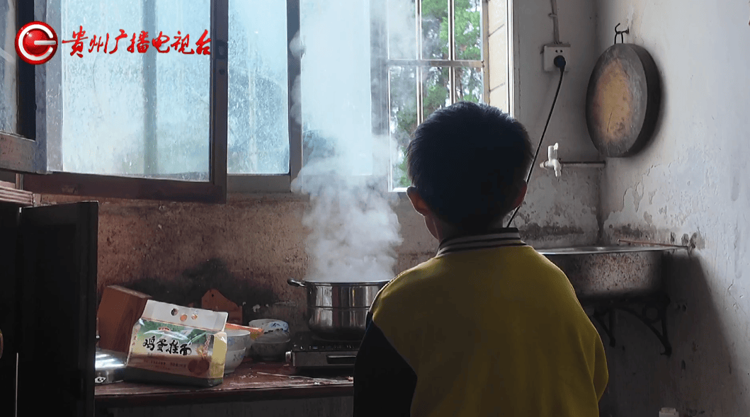 心酸！12岁男孩“独居”贵阳一安置房内<strong></p>
<p>以太坊走势</strong>，父亲回应：迫于无奈，因为……