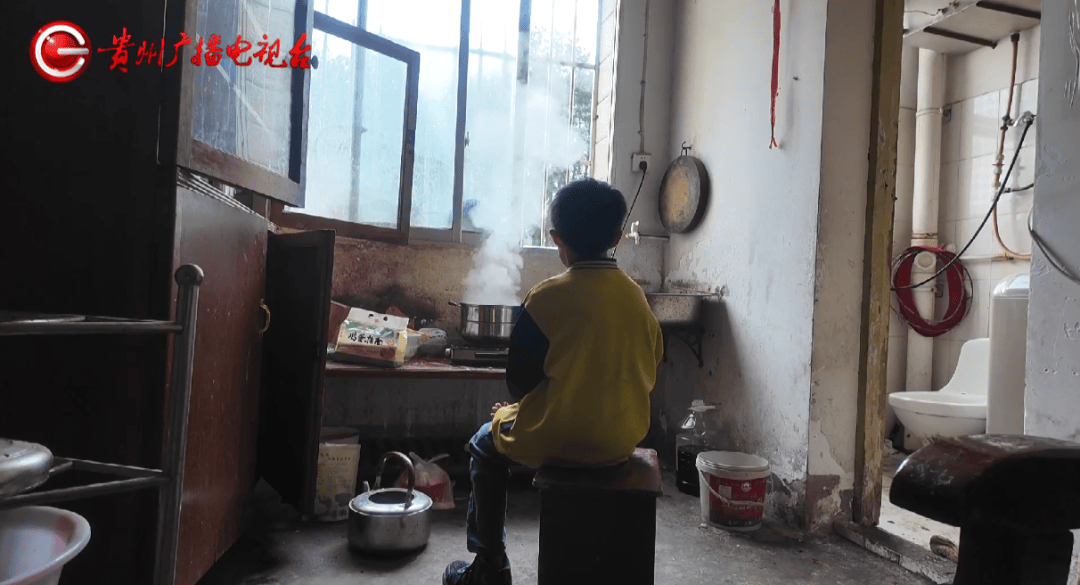 心酸！12岁男孩“独居”贵阳一安置房内<strong></p>
<p>以太坊走势</strong>，父亲回应：迫于无奈，因为……