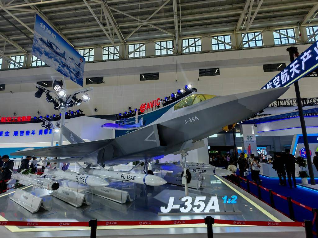 FC-31首飞试飞员：看到歼-35A入列非常高兴<strong></p>
<p>以太坊钱包地址</strong>，期待未来在FC-31基础上展开更多研发