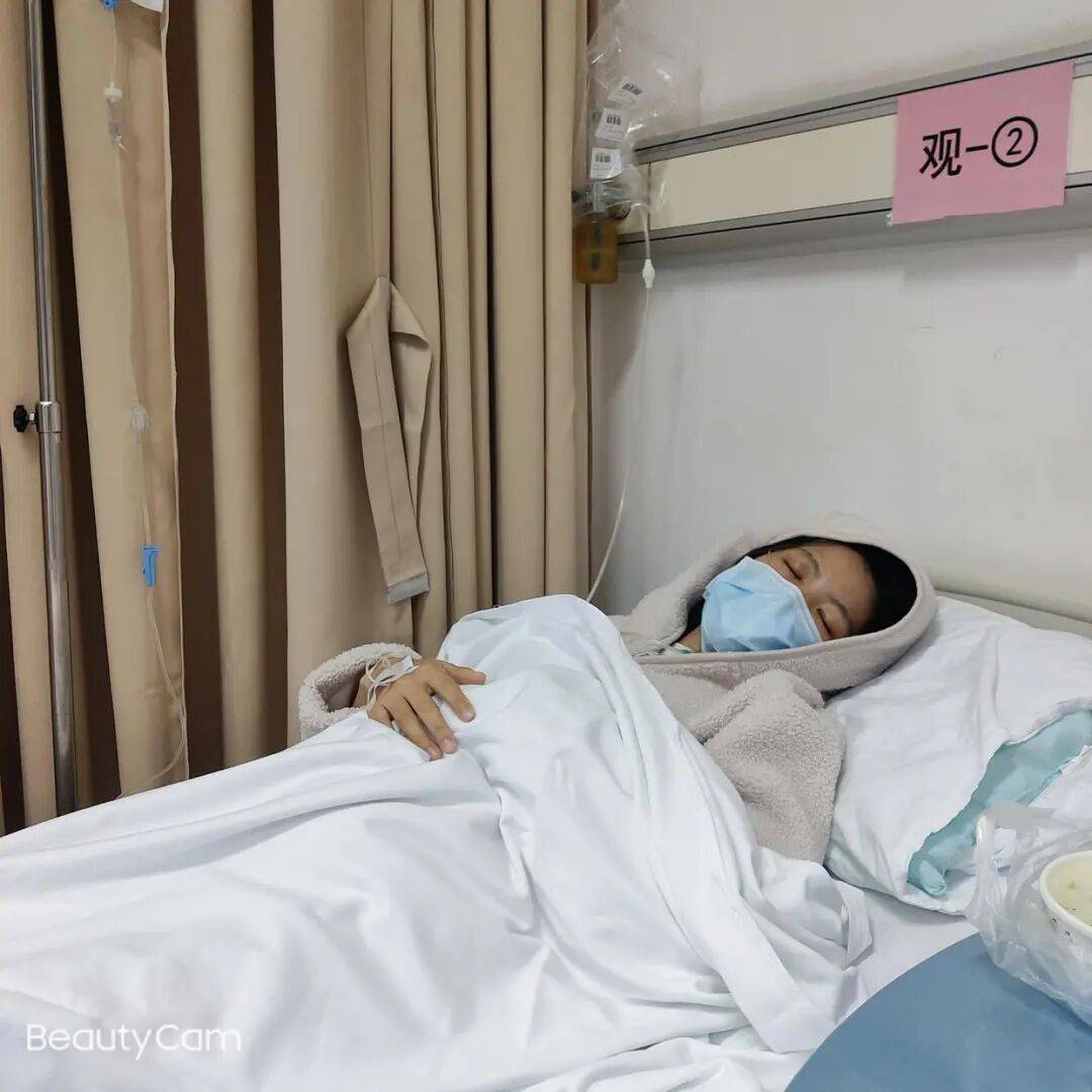 女护士结婚半年发烧头痛<strong></p>
<p>以太坊币价格</strong>，诊治12天才确诊“脑脊髓炎”致丧失劳动能力，鉴定：两家三甲医院因未及早诊断病情，应承担责任