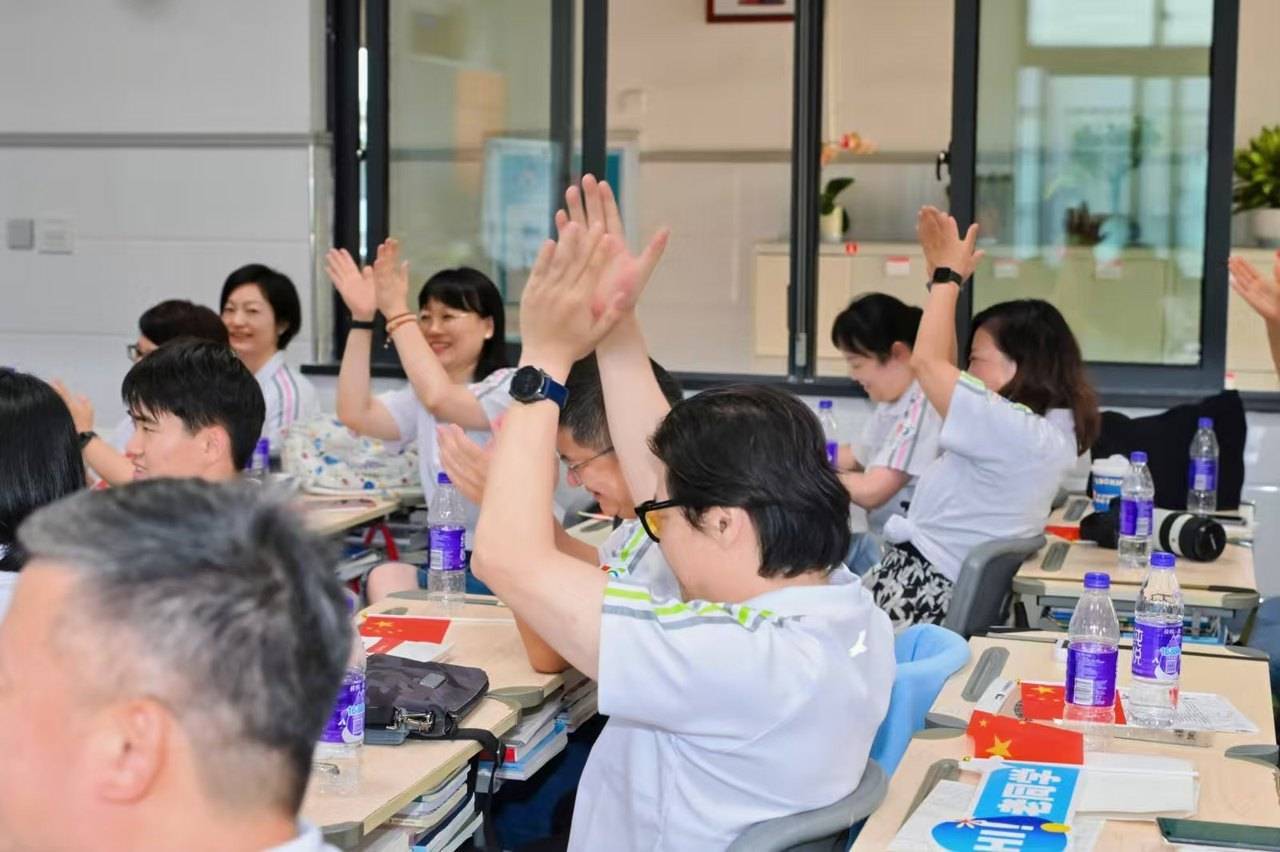 那个让老师骄傲的“调皮”班级！30年同学聚会<strong></p>
<p>以太坊投资</strong>，还伴有一封来自贵州的感谢信