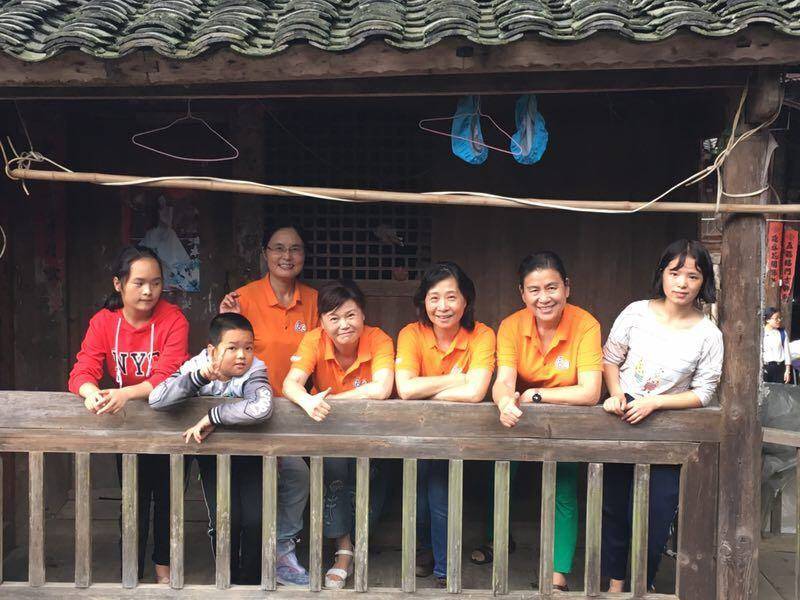 那个让老师骄傲的“调皮”班级！30年同学聚会<strong></p>
<p>以太坊投资</strong>，还伴有一封来自贵州的感谢信