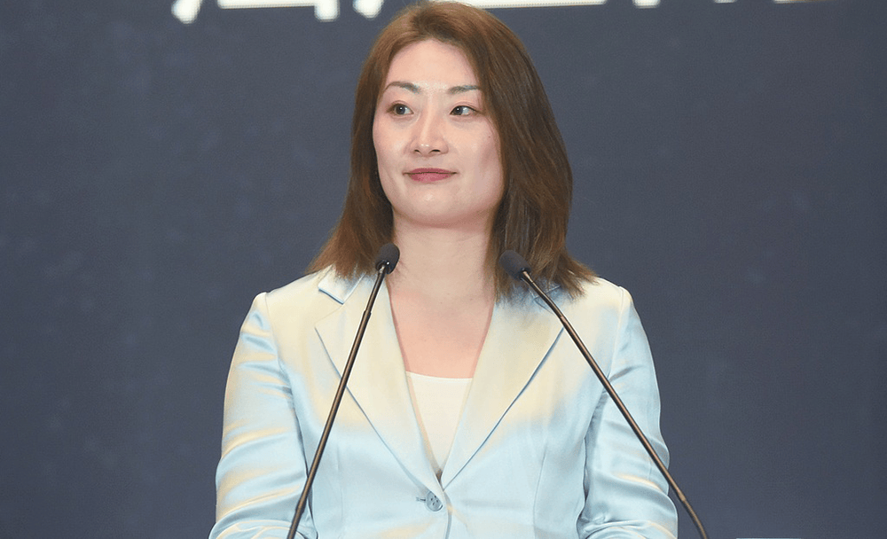 浙江娃哈哈拿回桶装水销售权<strong></p>
<p>Eth价格</strong>，宗馥莉请辞这个月娃哈哈经历了什么？