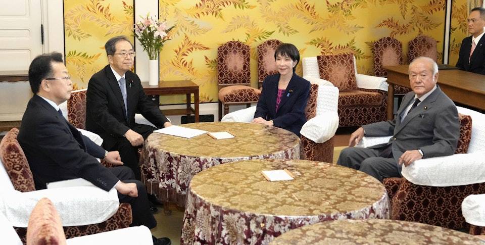 高市早苗“到嘴的鸭子”要飞<strong></p>
<p>Eth价格</strong>，日本新首相可能是他