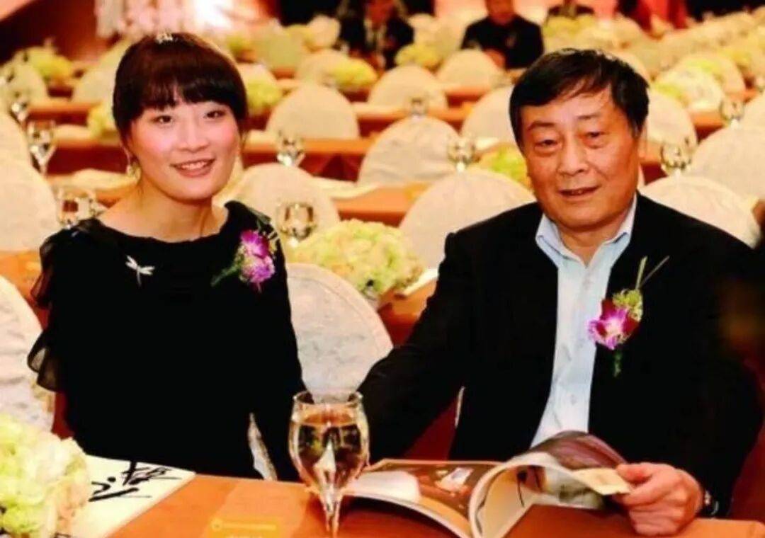 娃哈哈“内战”打到了最残酷的时候<strong></p>
<p>eth币</strong>，宗馥莉这次腹背受敌
