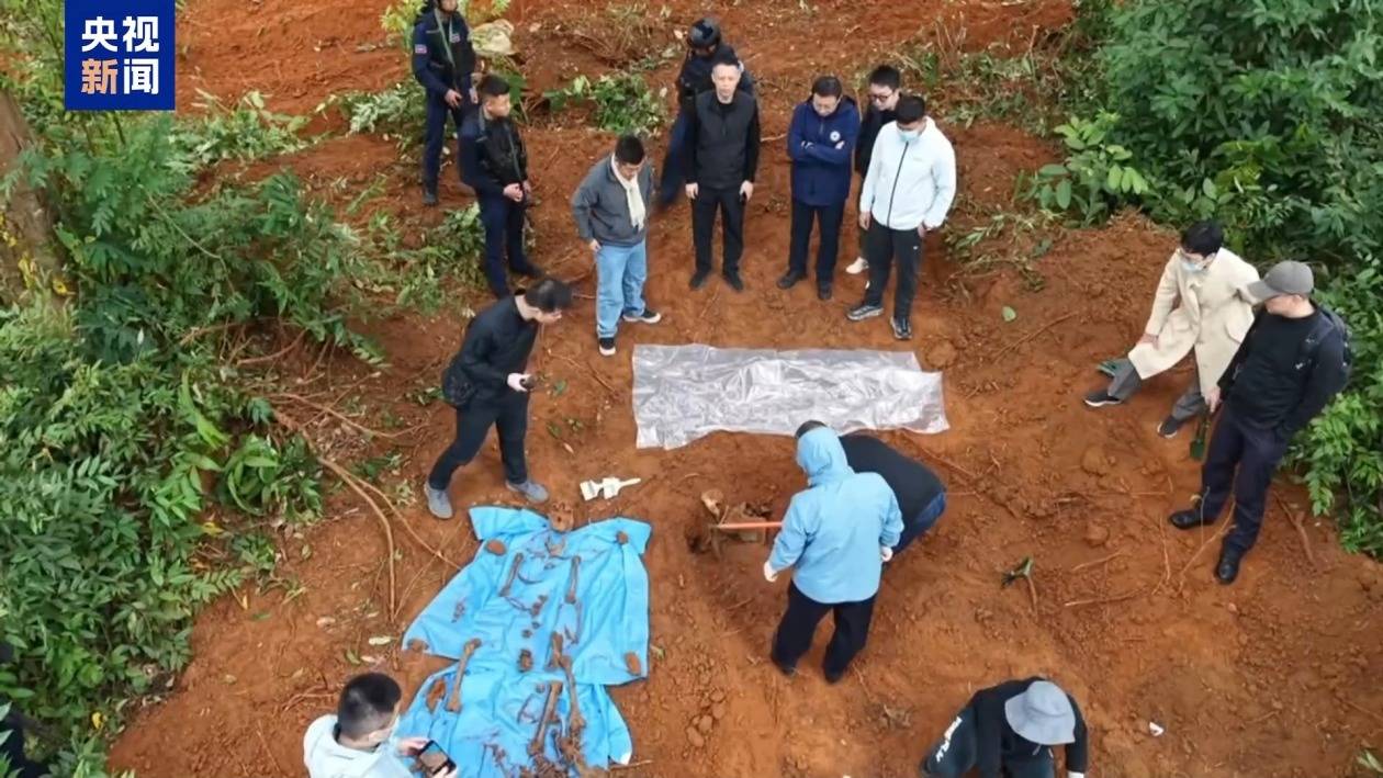 “随便找个陌生人杀<strong></p>
<p>eth币</strong>了祭天” 缅北魏家接班人回应残忍手段：没什么感受