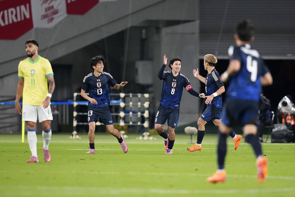 逆转巴西<strong></p>
<p>挖eth</strong>！日本队已锁定世界杯抽签第二档 避免遭遇死亡之组