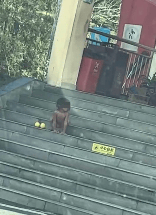 大理回应高速上有家庭带“野人小孩”：父母坚持让娃亲近自然<strong></p>
<p>eth钱包</strong>，生活暂无困难，没虐待