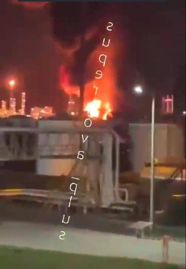 匈牙利爆炸<strong></p>
<p>eth行情</strong>,罗马尼亚爆炸,乌克兰史上最大导弹突袭,比俄军还狠