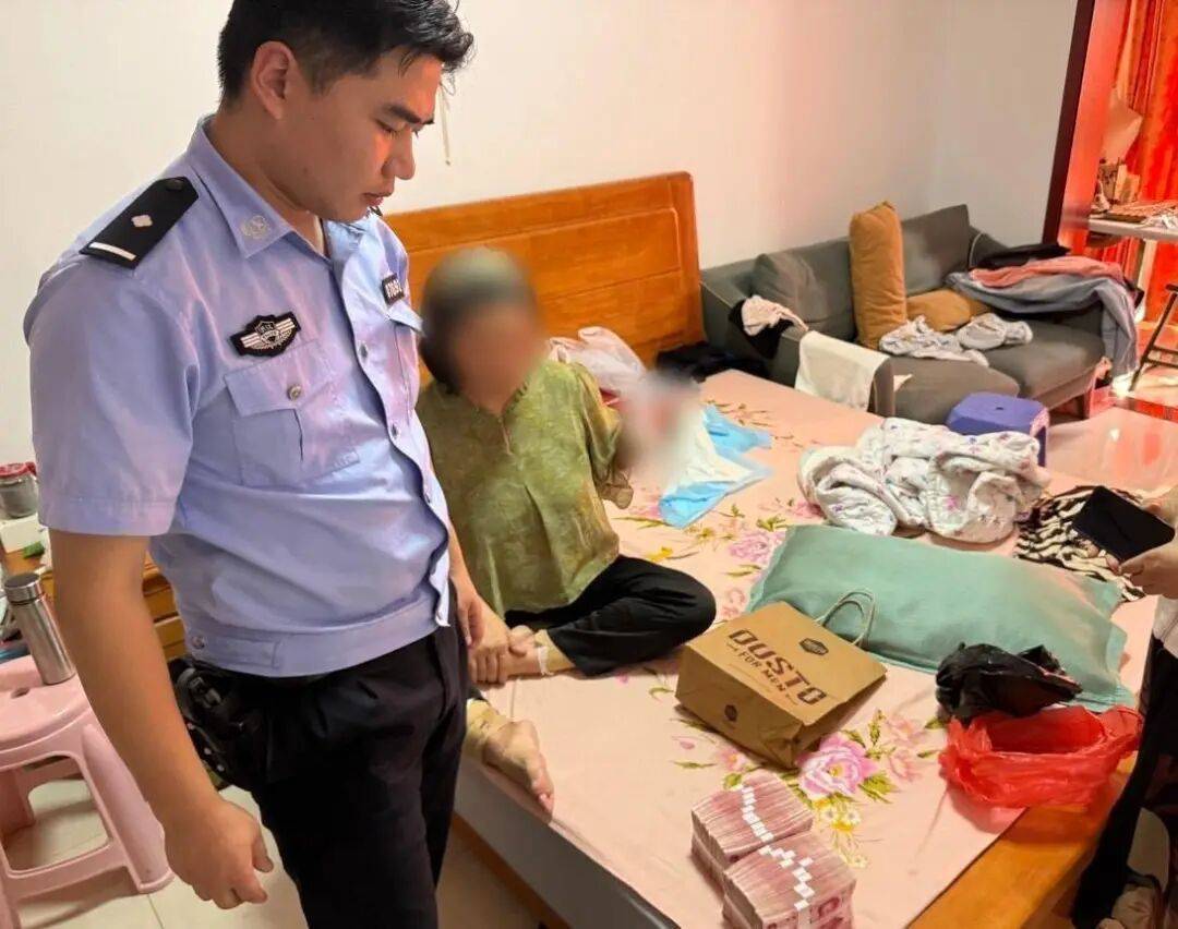 女子紧攥20万现金大哭:我自己的钱<strong></p>
<p>eth矿池</strong>,还不能自由支配?