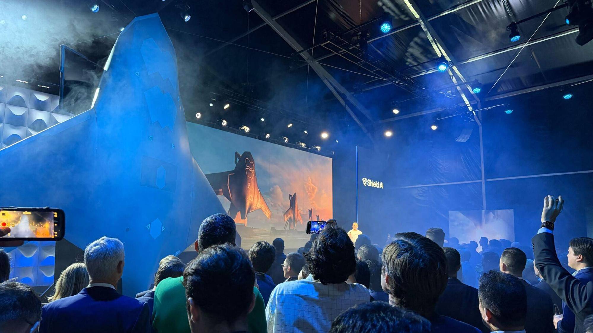 无空速管<strong></p>
<p>eth价格</strong>,疑似第二架歼-50:美国精神胜利法,新六代机东亚决战