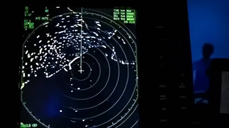 近日曝光!中国用一辆吉普车虚拟10万吨航母<strong></p>
<p>eth价格</strong>,南海戏耍美军侦察机