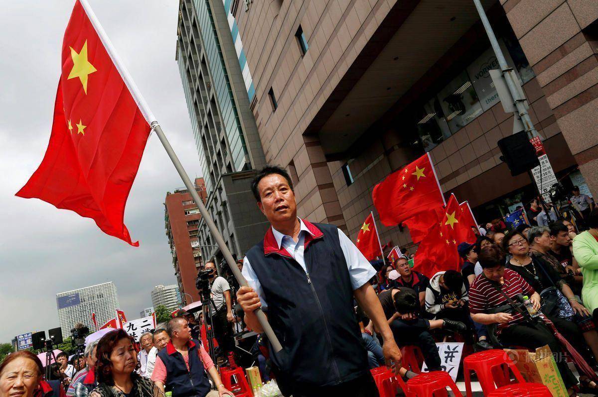 张召忠:错过统一的最好时机<strong></p>
<p>eth价格</strong>,该出手时没出手,看完恍然大悟