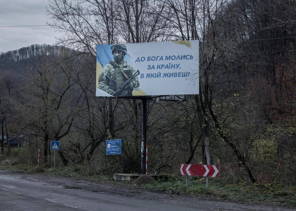 红军城大势已去<strong></p>
<p>eth trunk</strong>,乌军士兵倒戈投俄后,公开宣布泽连斯基才是乌克兰的敌人