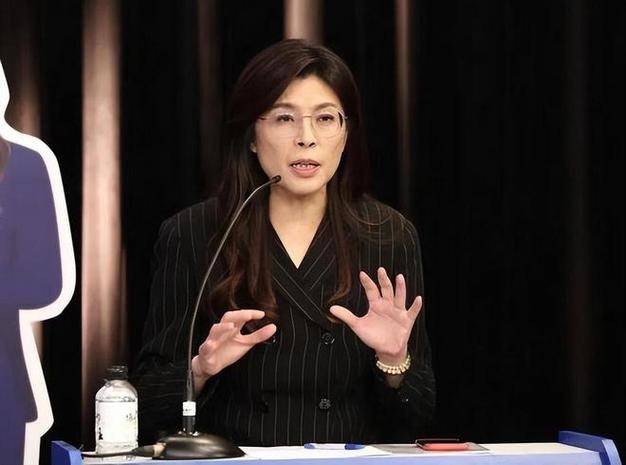 两岸和平统一还远吗?登机赴京前<strong></p>
<p>eth trunk</strong>,郑丽文公布人事名单,朱立伦回应特殊,不准打破惯例!