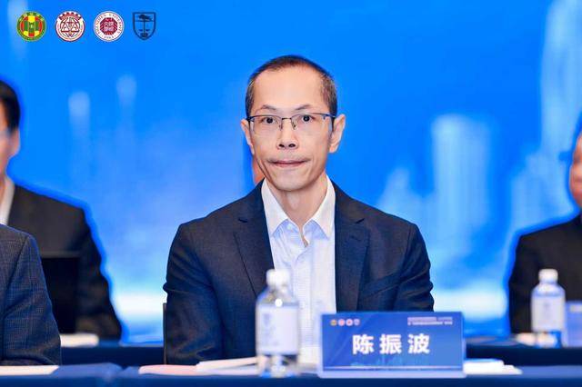 构建中国特色法学教育体系<strong></p>
<p>eth trunk</strong>,这场高规格学术研讨会在深圳举办