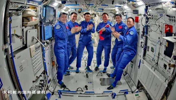 疑似遭空间微小碎片撞击<strong></p>
<p>区块链eth</strong>,神舟二十号返回任务将推迟进行