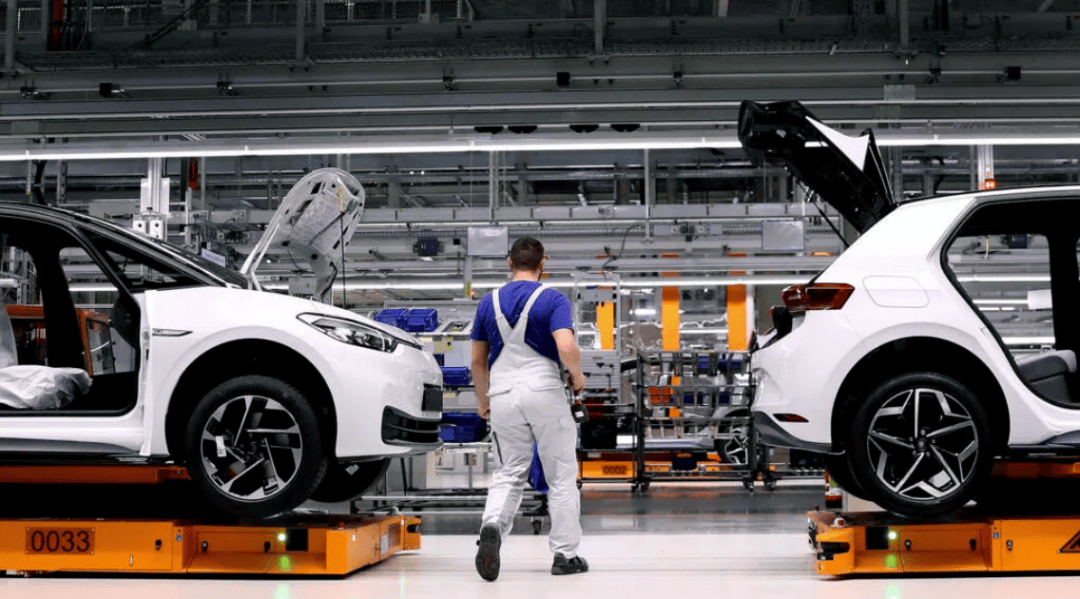 金灿荣：荷兰没有服软迹象<strong></p>
<p>区块链eth</strong>，中国要打到完全胜利！