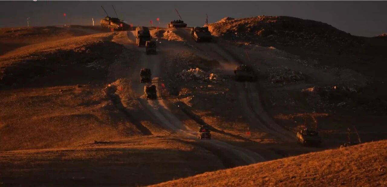 大场面!机器狗、无人机开路<strong></p>
<p>区块链eth</strong>,实兵对抗演练画面公布