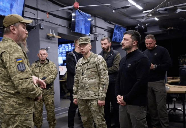 乌军承认红军城已沦陷<strong></p>
<p>eth区块链</strong>,俄军无人机封锁了撤退和补给通道,泽连斯基命令乌军血战到底!