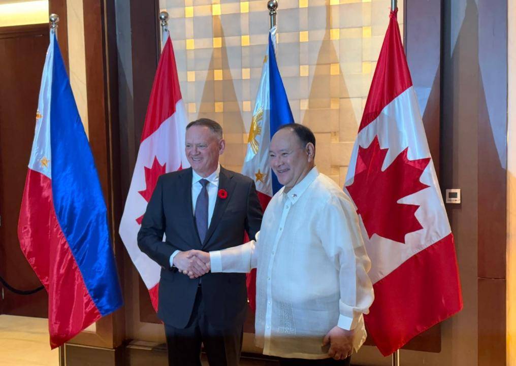 美军再度遭遇耻辱时刻:中国海军6艘战舰包围<strong></p>
<p>eth区块链</strong>,815舰插入南海演习