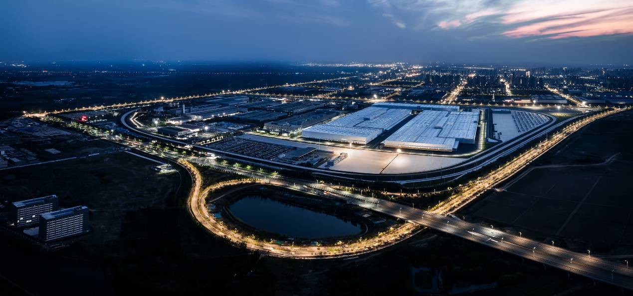 “双引擎”业务模式现雏形<strong></p>
<p>eth区块链</strong>,江淮汽车短期阵痛背后的长期押注