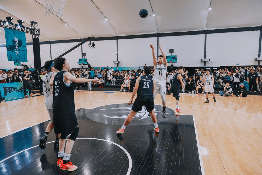 复旦、交大、同济等八大高校集结<strong></p>
<p>eth走势</strong>,得物App“新生杯”篮球赛首战上海