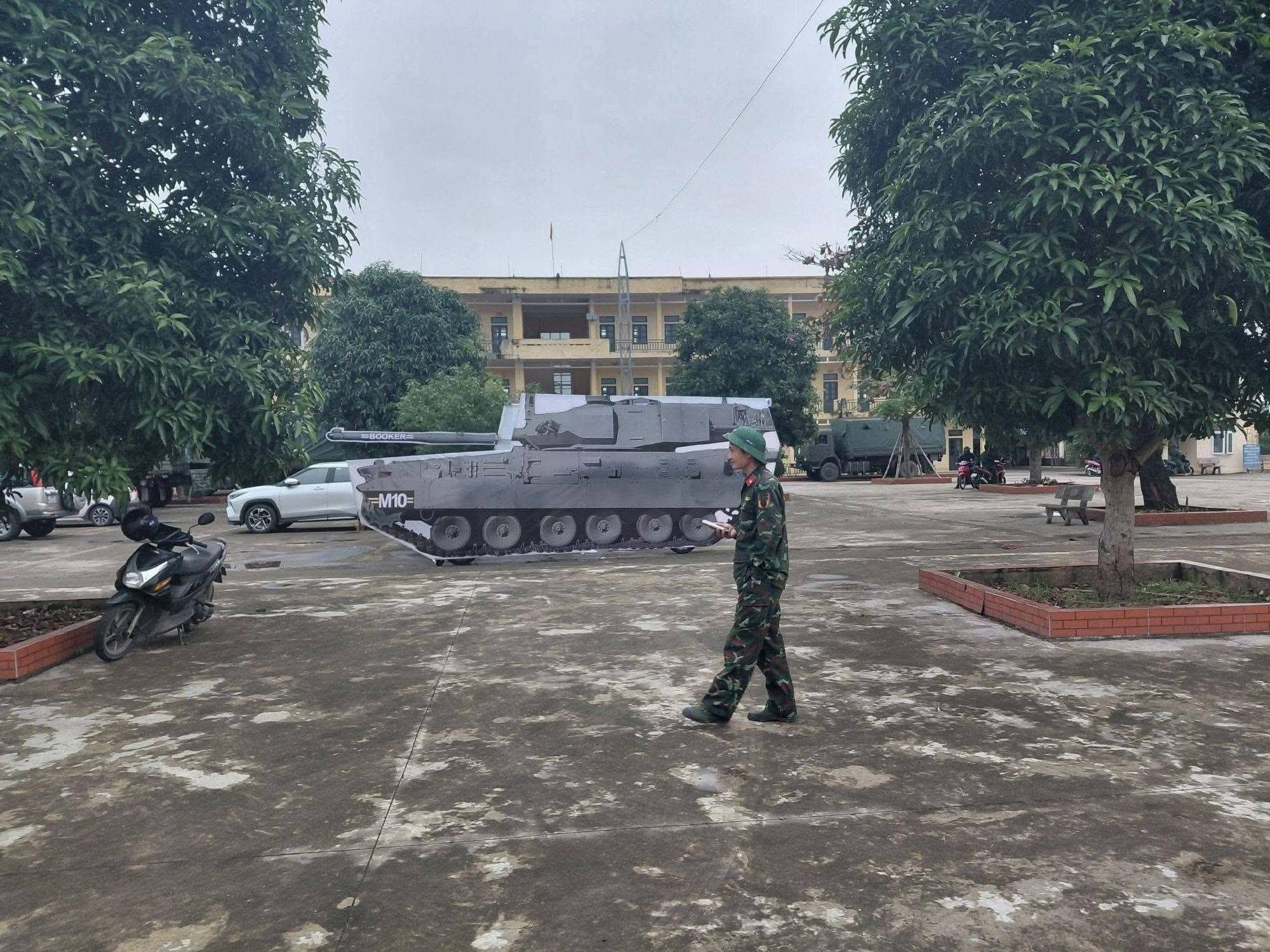 美国战争部长不远万里<strong></p>
<p>eth走势</strong>,访问越南后,发现越军假想敌是美军自己!