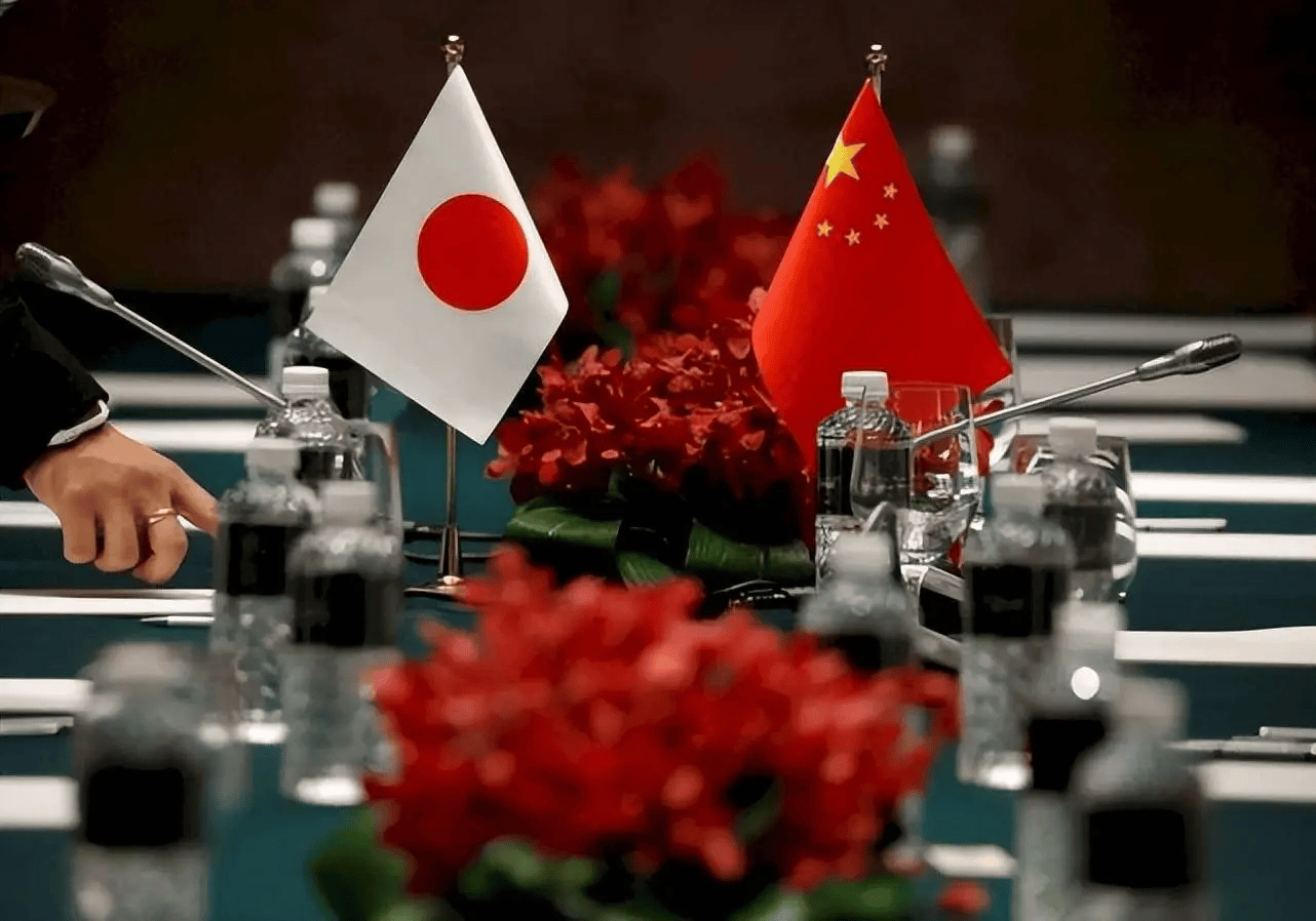 全面反华?高市早苗连开2枪<strong></p>
<p>eth币价格</strong>,为出兵台海铺路,解放军舰机已出动