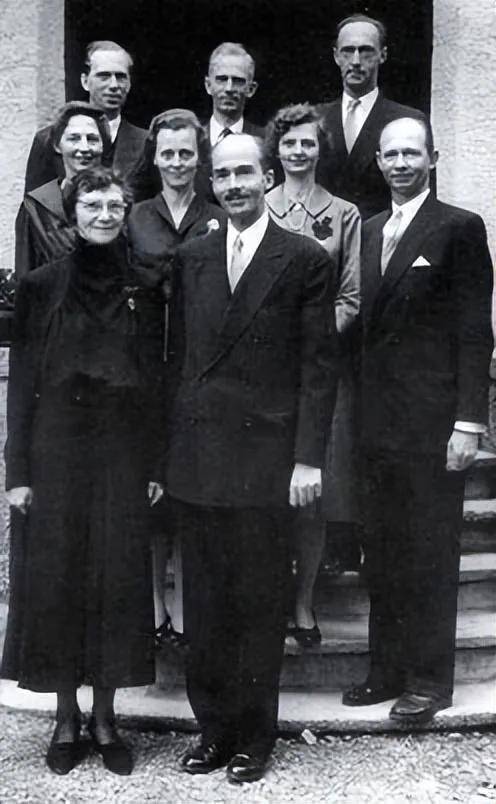 失踪百年的欧洲王室诅咒之钻重现<strong></p>
<p>eth币价格</strong>，背后藏着一位忠贞皇后的惊人布局