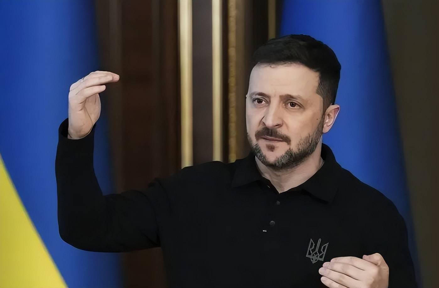 专访中途两度断电成笑柄!泽连斯基宣称乌克兰将胜利<strong></p>
<p>eth官网</strong>,实则美军撤离援乌弹药缺口达 40%?