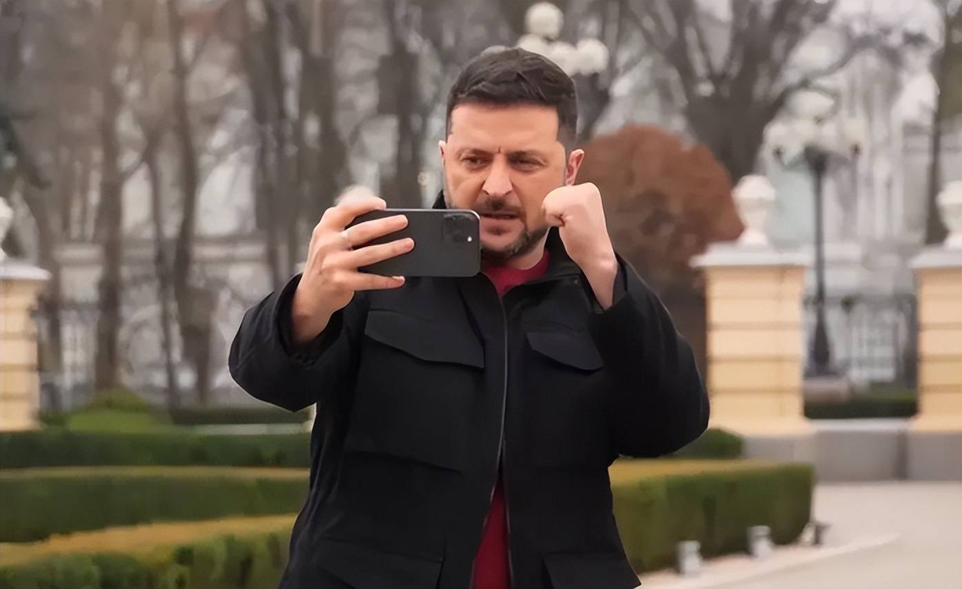 专访中途两度断电成笑柄!泽连斯基宣称乌克兰将胜利<strong></p>
<p>eth官网</strong>,实则美军撤离援乌弹药缺口达 40%?